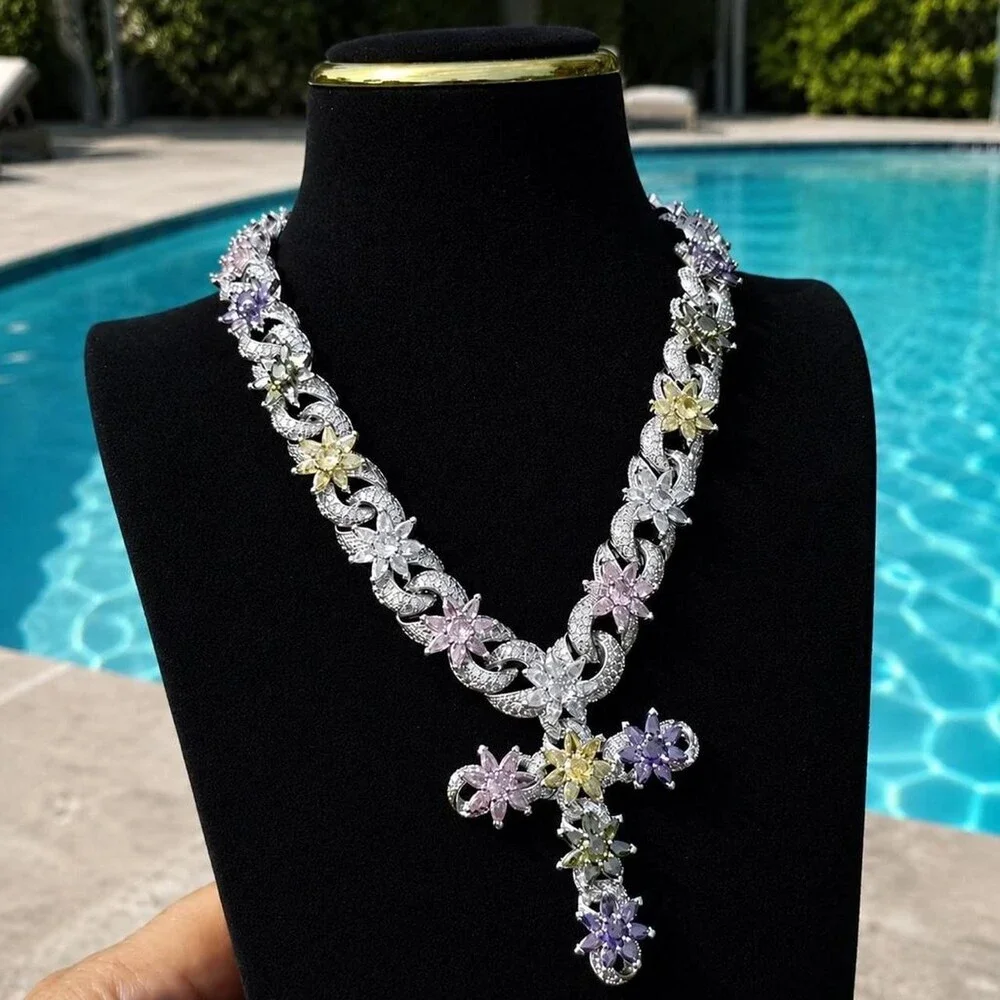 Icy Flower Infinity Link Chain 4 F 85